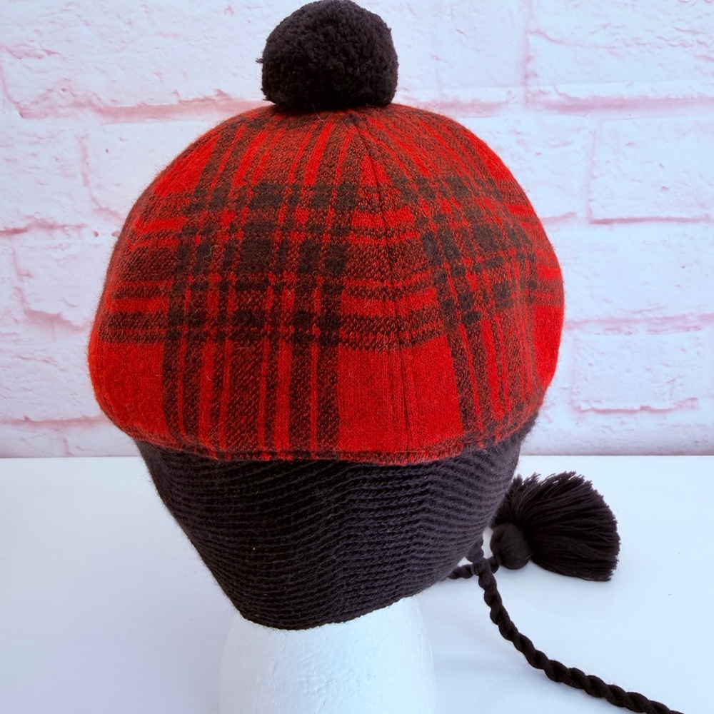 Gucci Red Tartan Plaid Pom-Pom Earflap Cap Baseball Hat - Picture 5 of 12